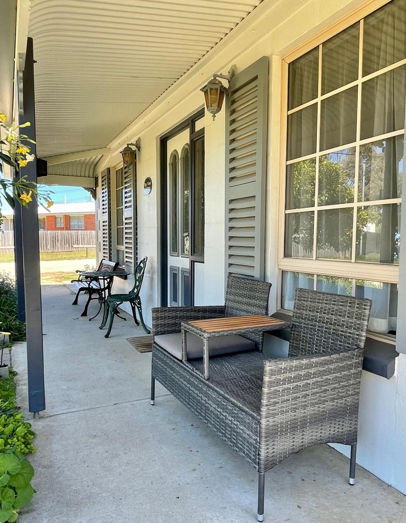 Swansea Cottages & Lodge Suites Екстер'єр фото