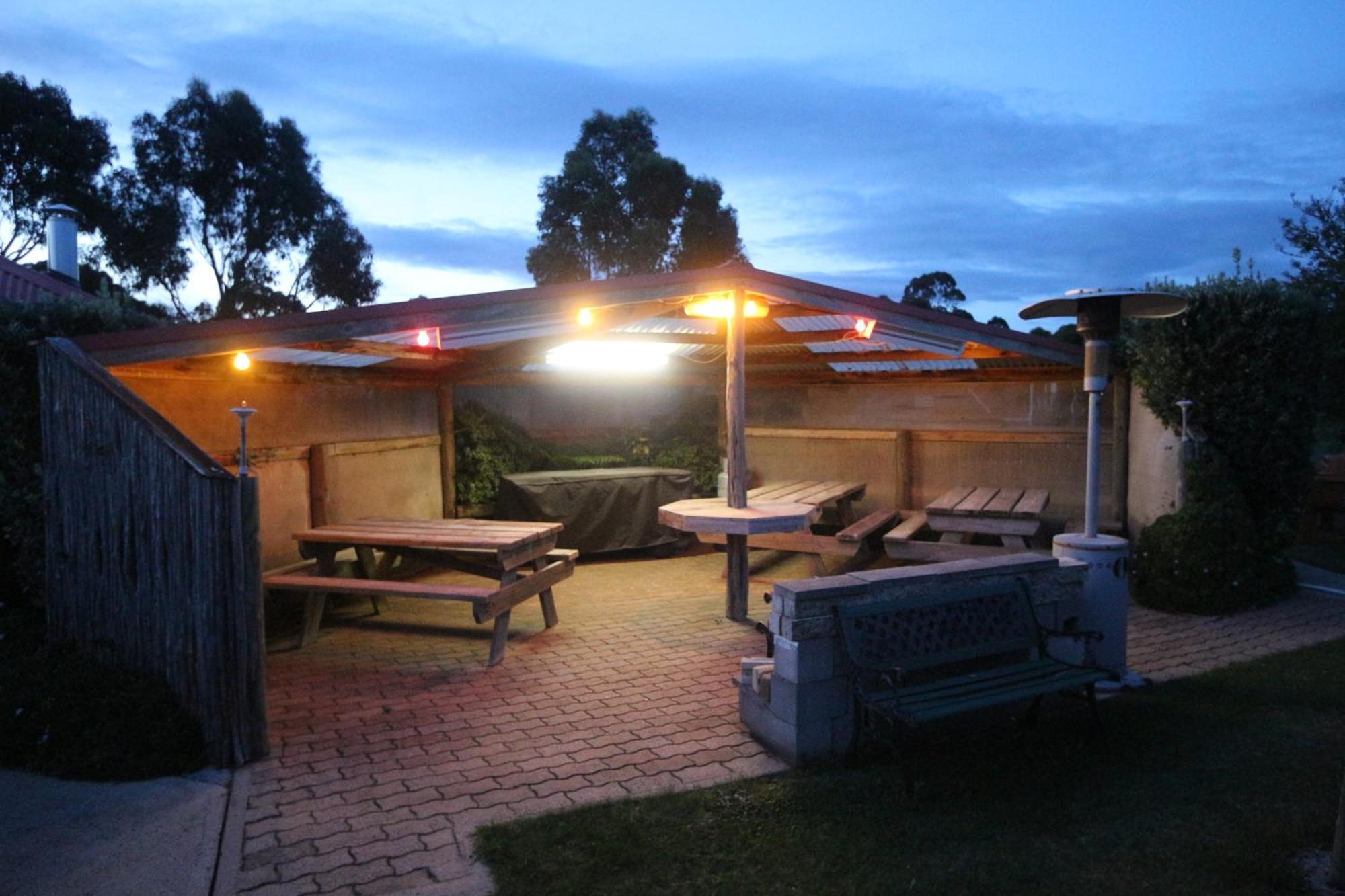 Swansea Cottages & Lodge Suites Екстер'єр фото