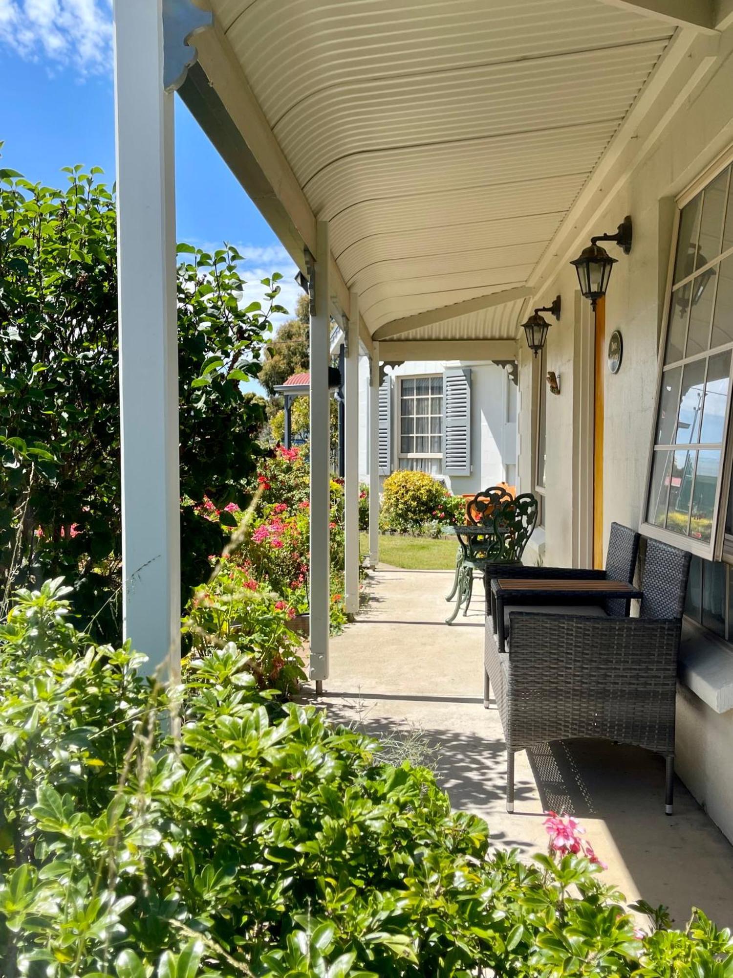 Swansea Cottages & Lodge Suites Екстер'єр фото