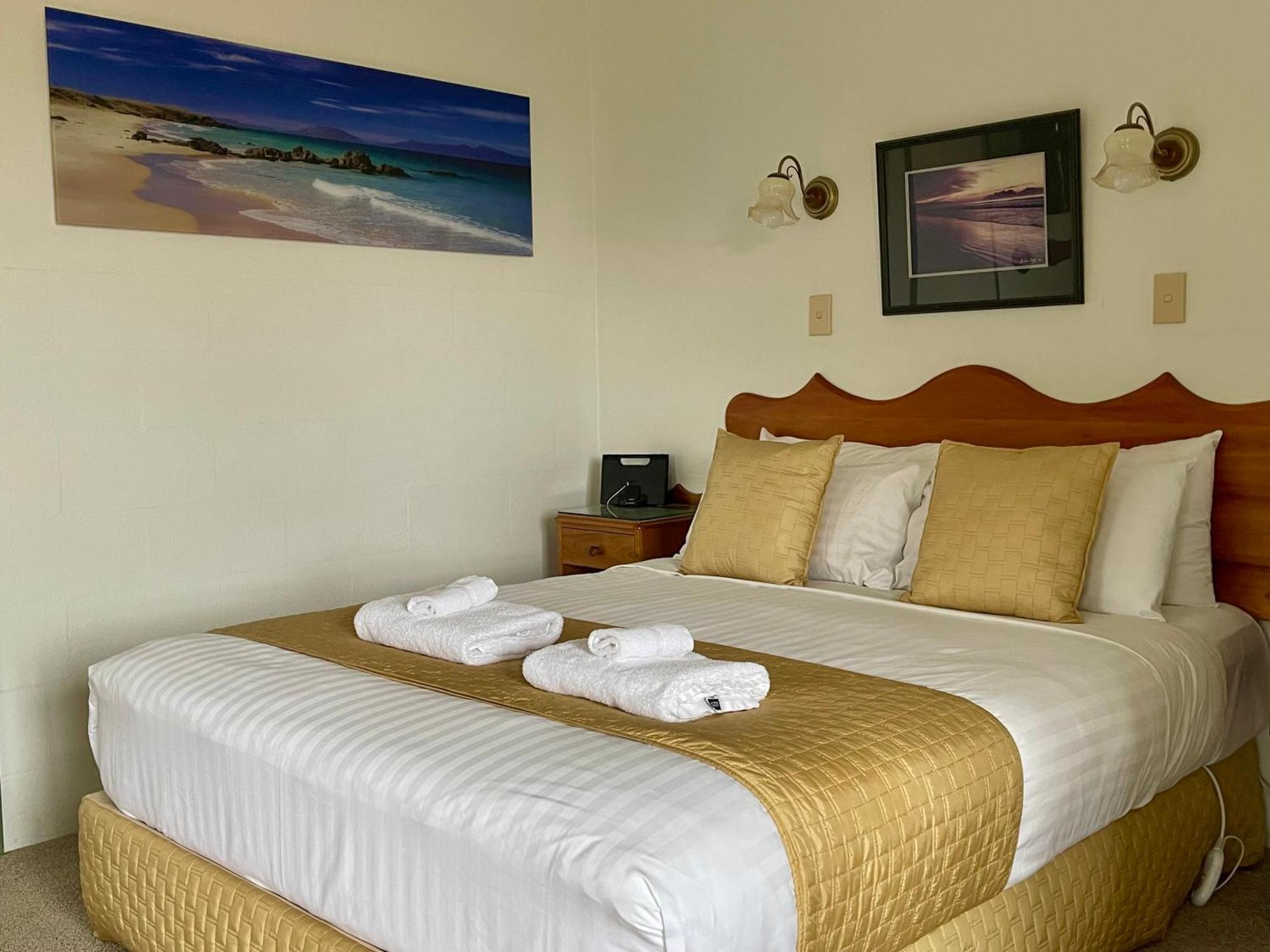 Swansea Cottages & Lodge Suites Екстер'єр фото