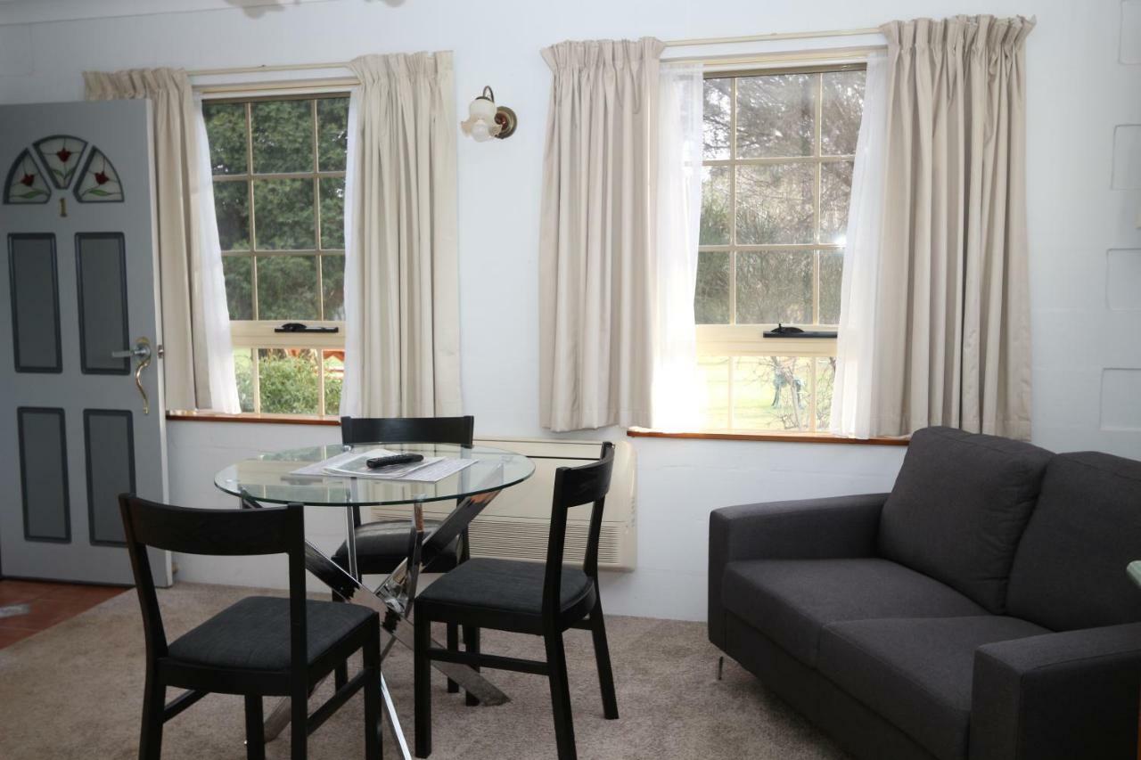 Swansea Cottages & Lodge Suites Екстер'єр фото