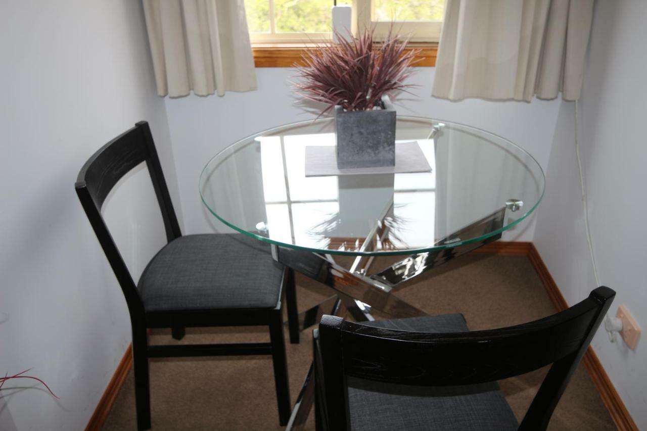 Swansea Cottages & Lodge Suites Екстер'єр фото